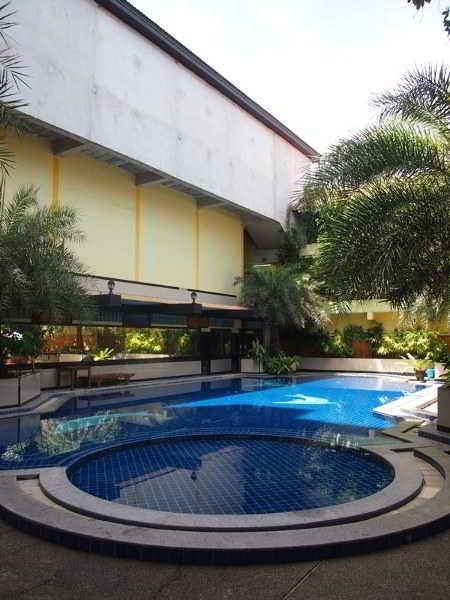 Jomtien Holiday Pattaya Otel Dış mekan fotoğraf